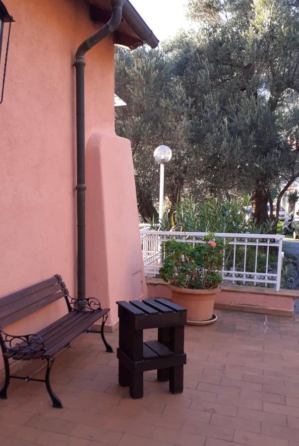 Casa Oleandro Vakantiehuis Finale Ligure